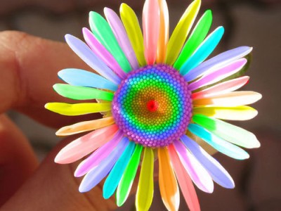 Но основное сетевое имя у Мариночки все же Ночная Радуга